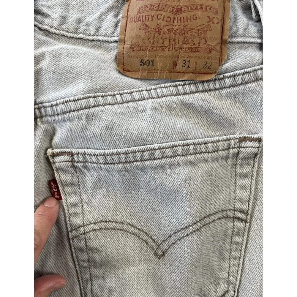 Vintage Levis 501 Jeans Mens 31x32 (Fits 28x31) Gray 90s Made USA Denim Faded